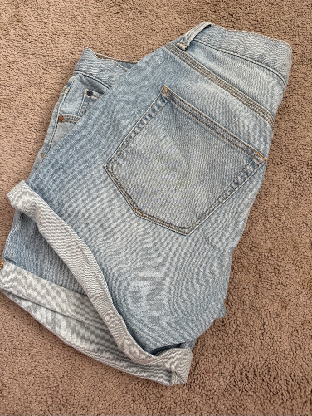 GAP Light Wash Rolled Cuff Denim Shorts - Picture 2 of 2